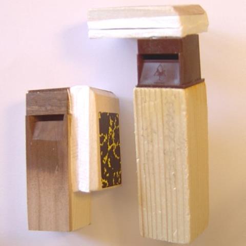 Cuckoo whistles "Set left and right" - Music clocks