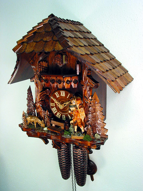 Kuckucksuhr Chalet mit Reh und Uhrenträger – Bild 4