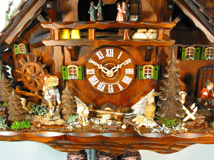 Kuckucksuhr Großer Schwarzwaldhof – Bild 6