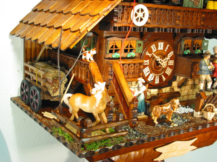Kuckucksuhr Gutshof - VdS Uhr des Jahres 2004 – Bild 4